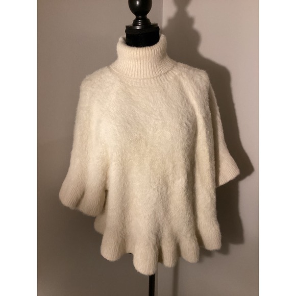 Anthropologie Sweaters - Anthropology Ruffled turtleneck poncho soft fuzzy sweater XL